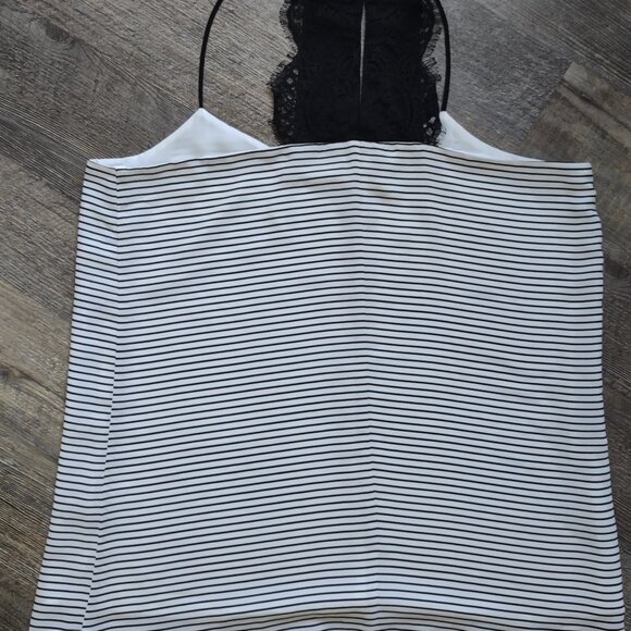 Express Sleeveless Top White with Black Stripes sz Lg - Picture 5 of 7